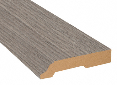 7.5´ Misty Morning Oak X2O Baseboard, Lumber Liquidators